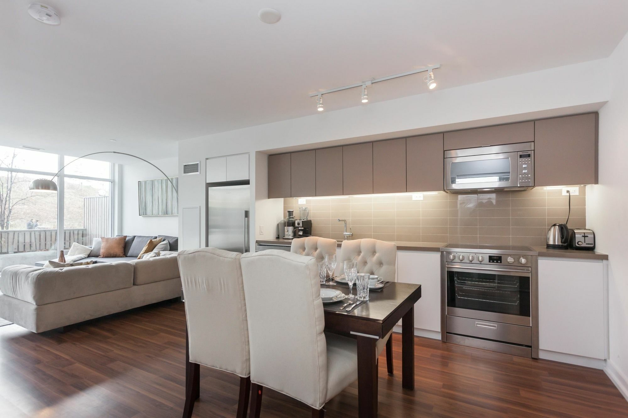Applewood Suites - Condo Townhome Toronto Exterior photo